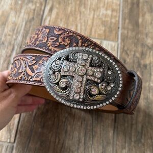Women's Vintage Western Spirit Cross Belt by Justin C20555 rhinestone 38